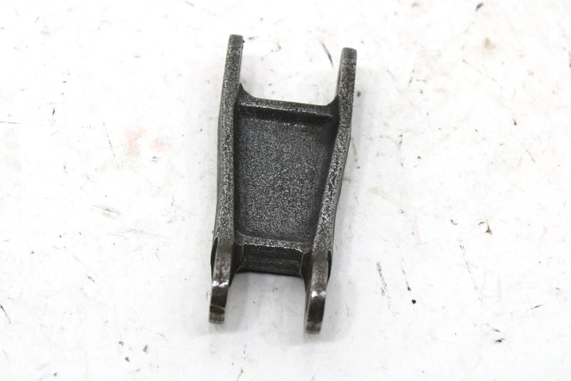 1987 Yamaha Srv Oem Front Upper Shock Mount 8L0-2382E-01-00 SY131