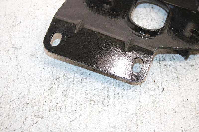 2003 Polaris Sportsman 600 Oem Rear Engine Mount Bracket 1013134-067 AP86