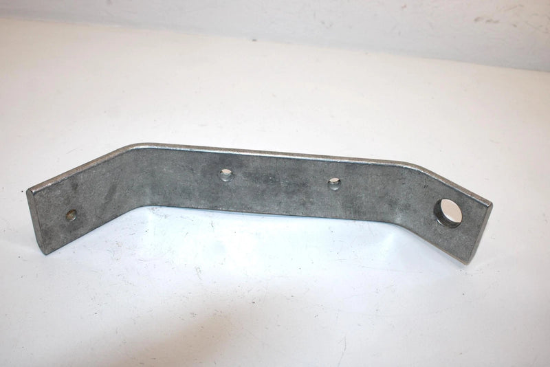 96 Polaris Indy 500 Carb Oem Right Motor Mount Plate 5240145 SP64