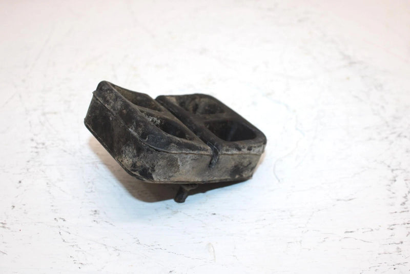 1985 Honda Atc 110a All Terrain Oem Seat Rubber Dampner 77201-942-000 AH58