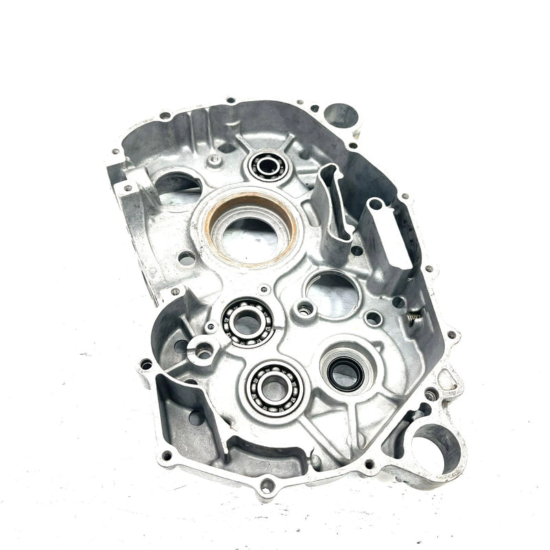 97-03 Honda Foreman 400 TRX400FW 4x4 OEM Front Crankcase Half 11100-HM7-000 AH92