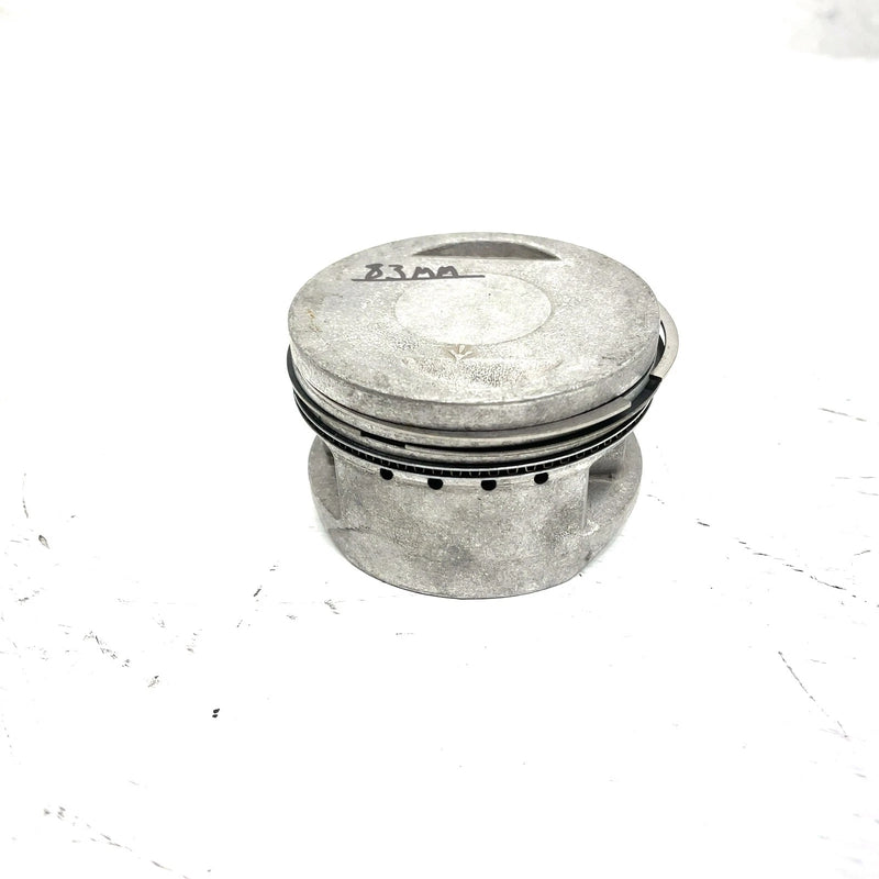 87-04 Yamaha Warrior 350 OEM 83mm Piston 1UY-11631-01-Y0 AY60