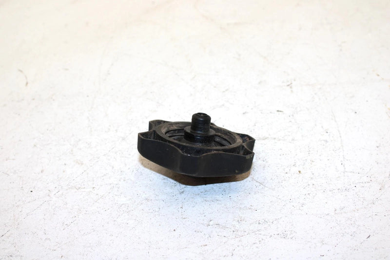 2004 Bombardier Out Lander Oem Fuel Gas Cap 709000059 AB12