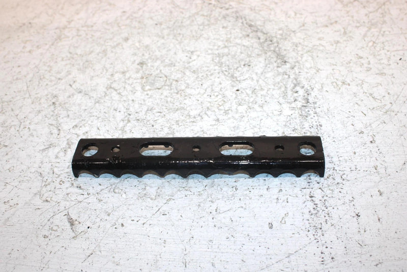 2003 Polaris Trial Blazer Oem Footrest Cleat Set 5242525-067 AP156