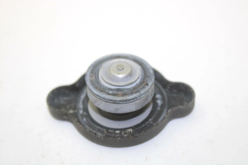 89 Yamaha Exciter EX570N OEM Filler Neck Cap 1B3-12462-00-00 SY54