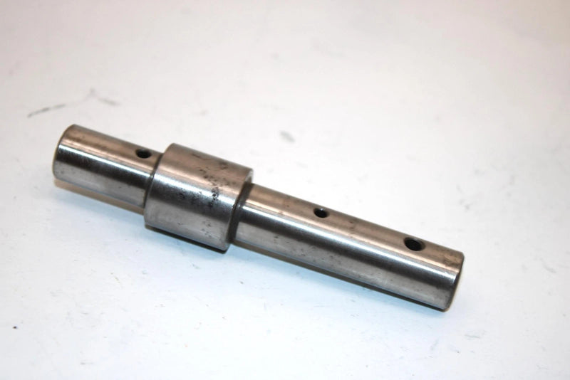 83 Suzuki Alt125 3x9 Model D  Oem Reverse Idler Shaft 24550-18900 AS12