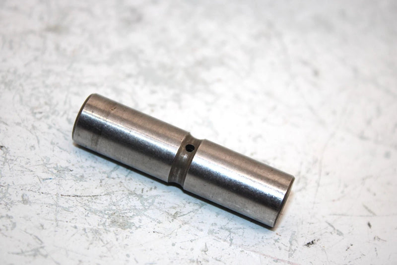 86 Honda Trx200 Sx A  Oem Idler Gear Shaft A 28115-HB3-000 AH27