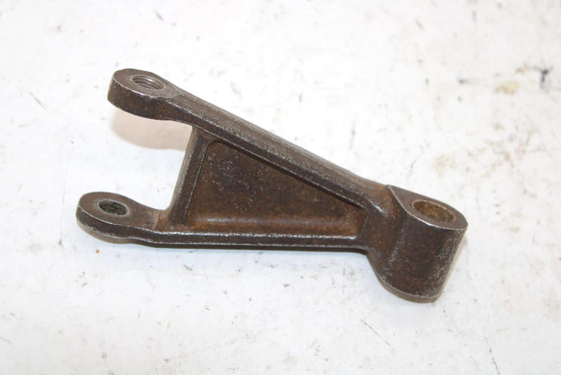 1987 Yamaha Phazer Oem Lower Left Spindal Arm 8V0-2382F-02-00 SY64