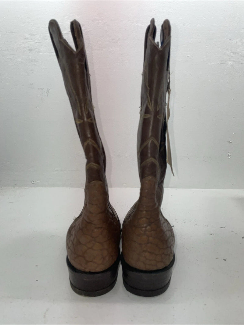 New Women’s Brown Sanders Cowboy Boots. 5145 8 A. 15-109