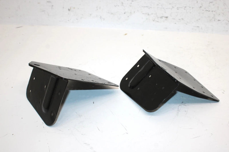 1988 Yamaha Phazer Oem Rear Tunnel Bracket Pair 83V-21910-01-00 SY26