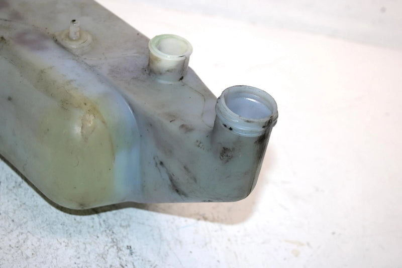 1998 Yamaha Waverunner Gp800 Oem Oil Tank GP7-U775B-00-00 JY9
