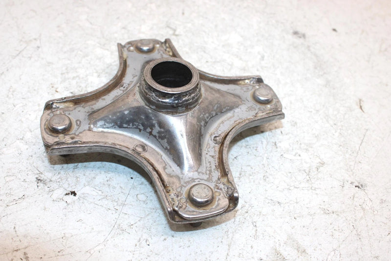 1994 Kawasaki Bayou 220 Oem Left Wheel Hub 49030-1086 AK3