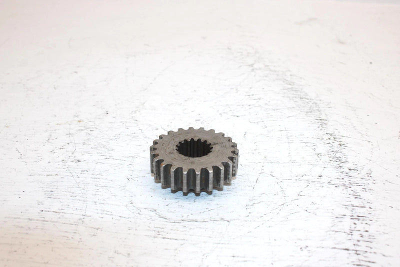 1998 Polaris 500 Oem 22T Chaincase Gear 3221087 2900004 SP39