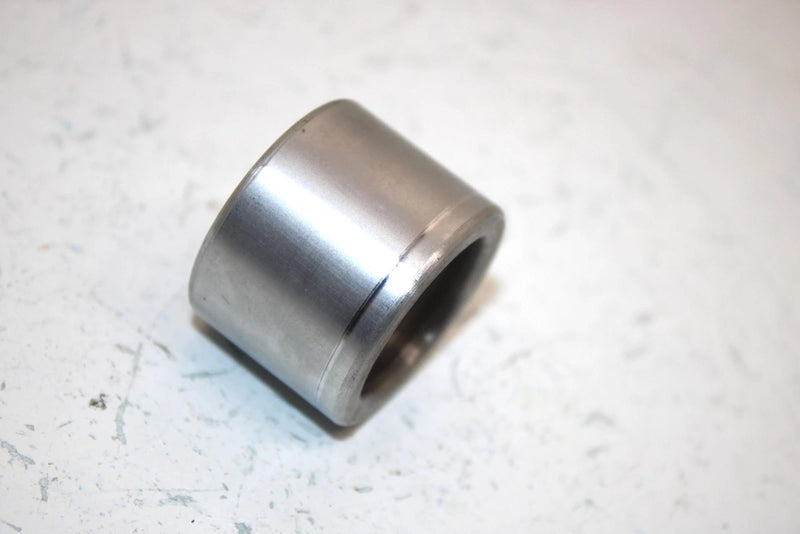 86 Honda Fourtrax  Trx125 A Oem Center Tight Spacer 5020557 AH16