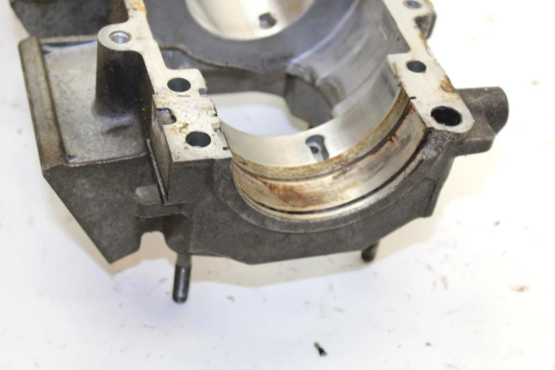 2002 Yamaha Sx600r Oem Top Crankcase 8CH-15100-03-00 SY87
