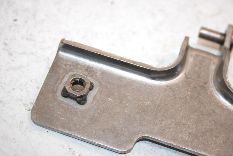 2000 Kawasaki Jet Ski 1100 Stx Oem Lower Hood Shock Bracket 11051-3741 JK11