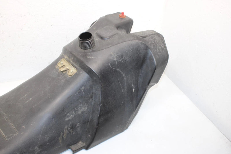 06 Polaris Fst Switchback Oem Fuel Gas Tank 2520636 SP4