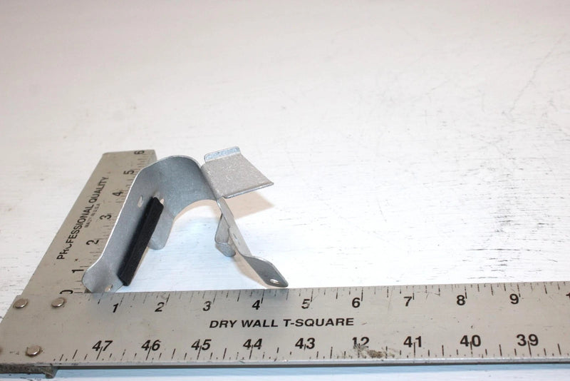 2002 Ski-doo Mxz 500 Oem Hose Support Bracket 518322699 SS16