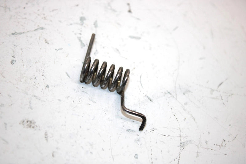 87 Kawasaki Bayou 185 Klf185a Oem Seat Hook Spring 92081-1767 AK13