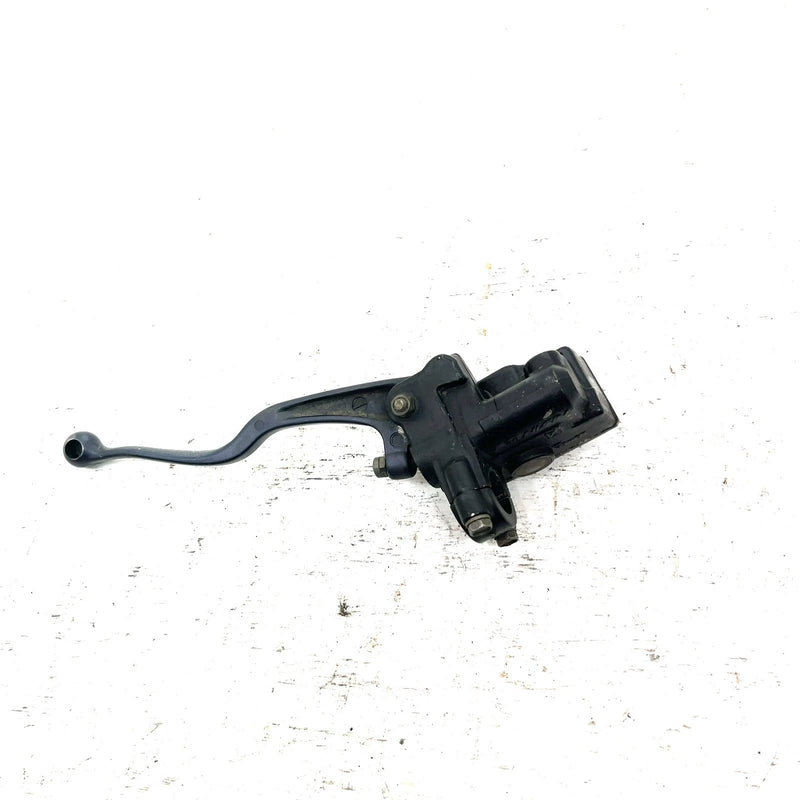 2000 Yamaha Warrior 350 OEM Front Brake Master Cylinder 2GU-25870-00-00 AY67