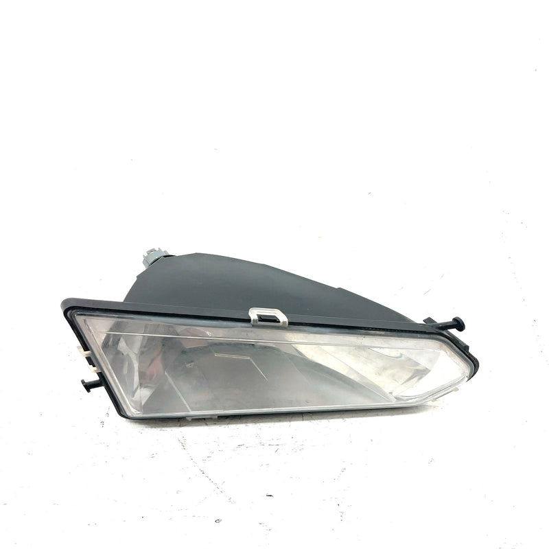2015 Polaris Ranger 570 4x4 Full Size OEM Right Headlight 2411787 XP10