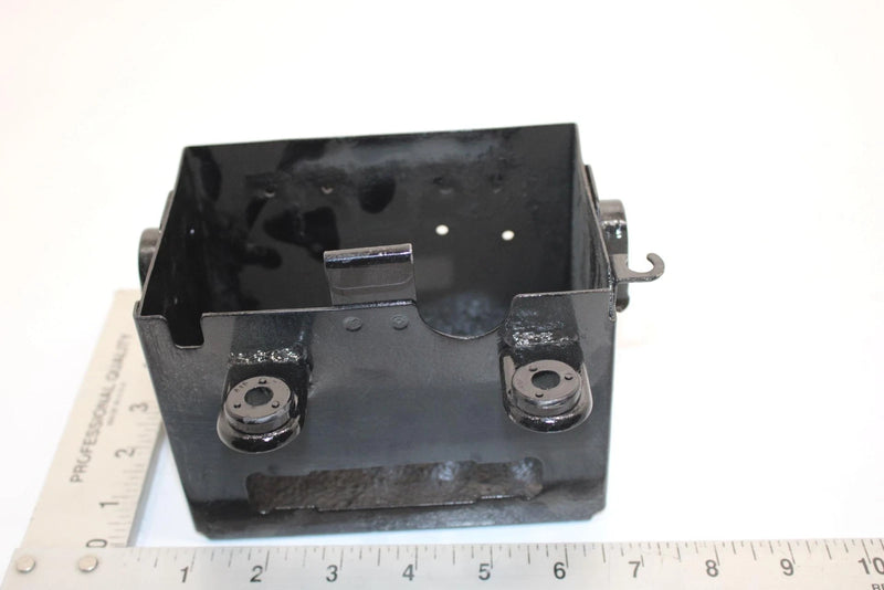 84 Honda Fourtrax 200 Trx200 A Oem Battery Box 50325-VM5-000 AH33