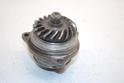 84 Honda Trx200a Oem Middle Drive Bearing Housing 21371-969-000 Q6193