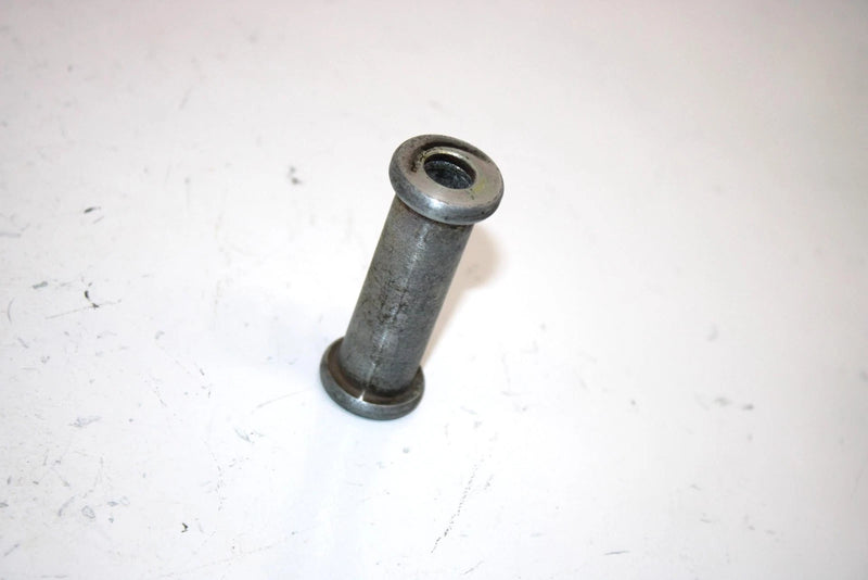 86 Honda Fourtrax250 Trx250 A Oem Engine Mount Spacer (Short) 50251-HA8-000 AH32