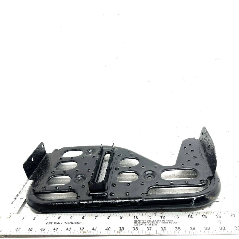 00-01 Arctic Cat 500 4x4 Automatic OEM Right Footrest 0506-338 AA32