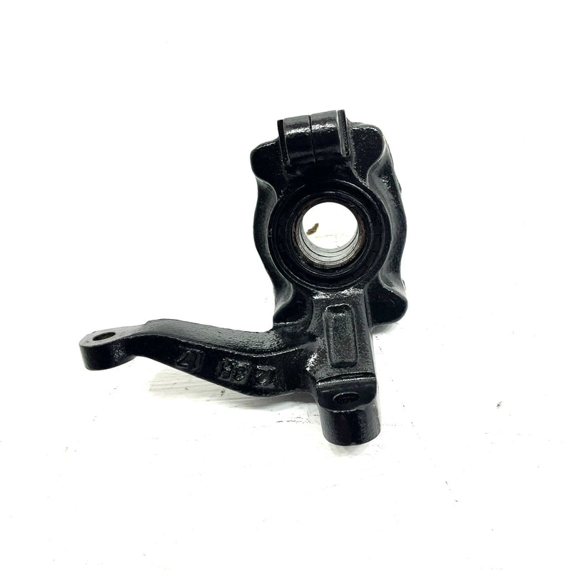 94 Yamaha Kodiak 400 YFM400 4x4 OEM Right Steering Knuckle 3HN-23502-02-00 AY71