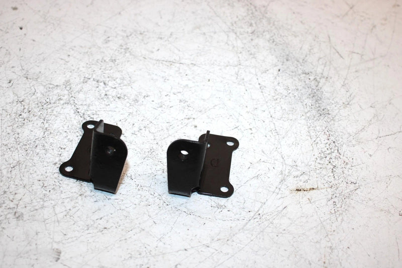 06 Ski-doo Gsx 600 Ho Sdi Oem Rear Box Bracket Set 518323769 518323770 SS14