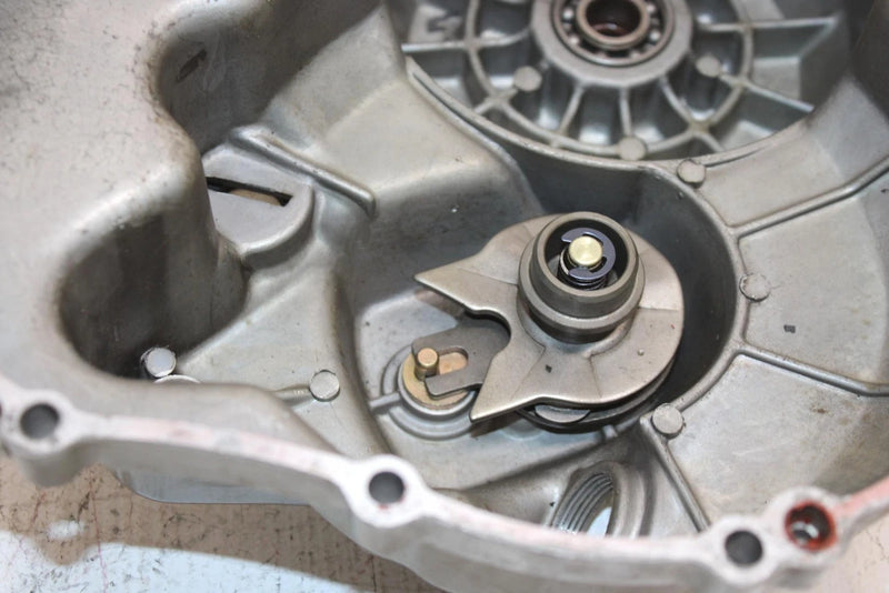 00 Kawasaki Bayou 300 4x4 Oem Clutch Side Cover 14032-1450 AK20