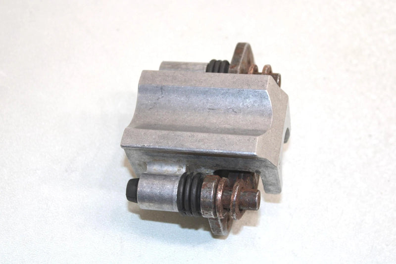 02 Polaris Magnum 325 4x4 Oem Right Master Cylinder 1910548 AP123