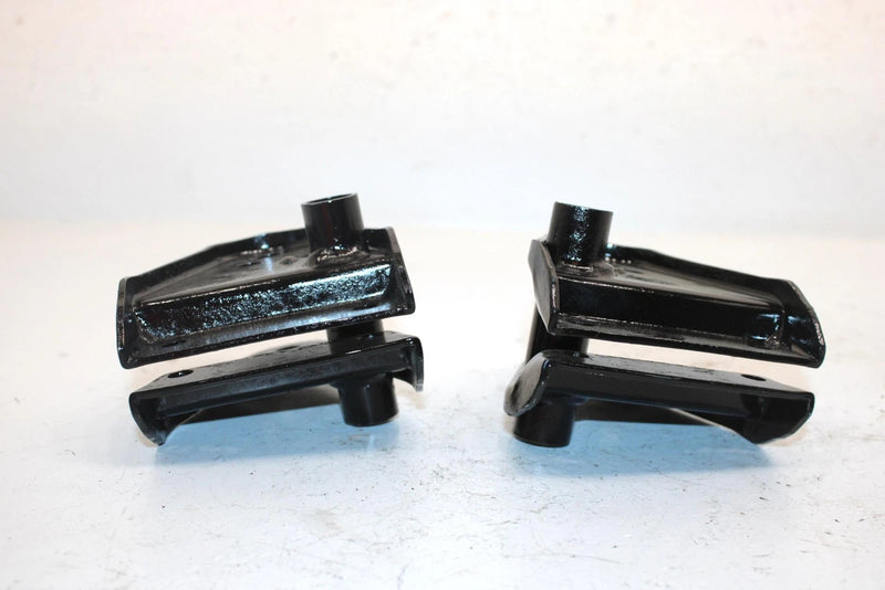 97 Arctic Cat Jag Oem Front Torque Arm Mount Set 0704-190 0704-191 SA26