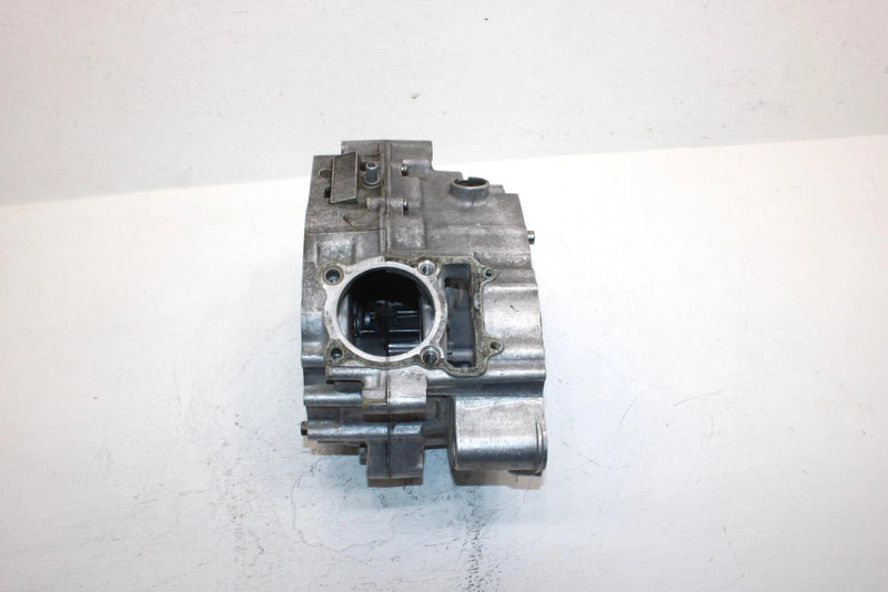 1986 Yamaha  Moto 4 Oem Crankcase 1NU-15100-00-00 AY7