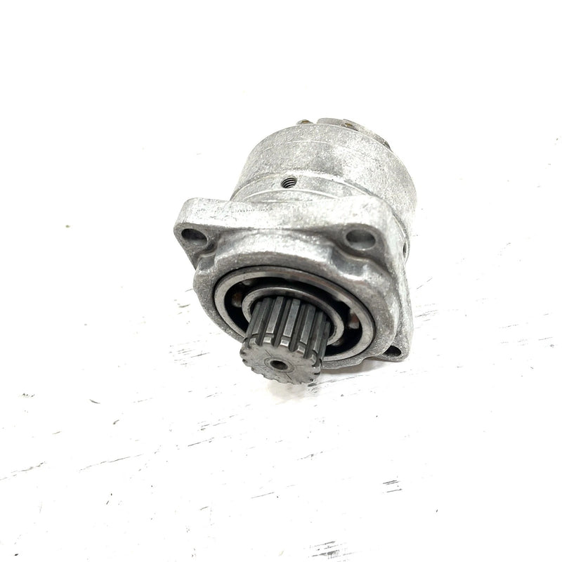 2005 Arctic Cat 650 4x4 V2 OEM Front Output Gear And Housing 3201-207 AA39
