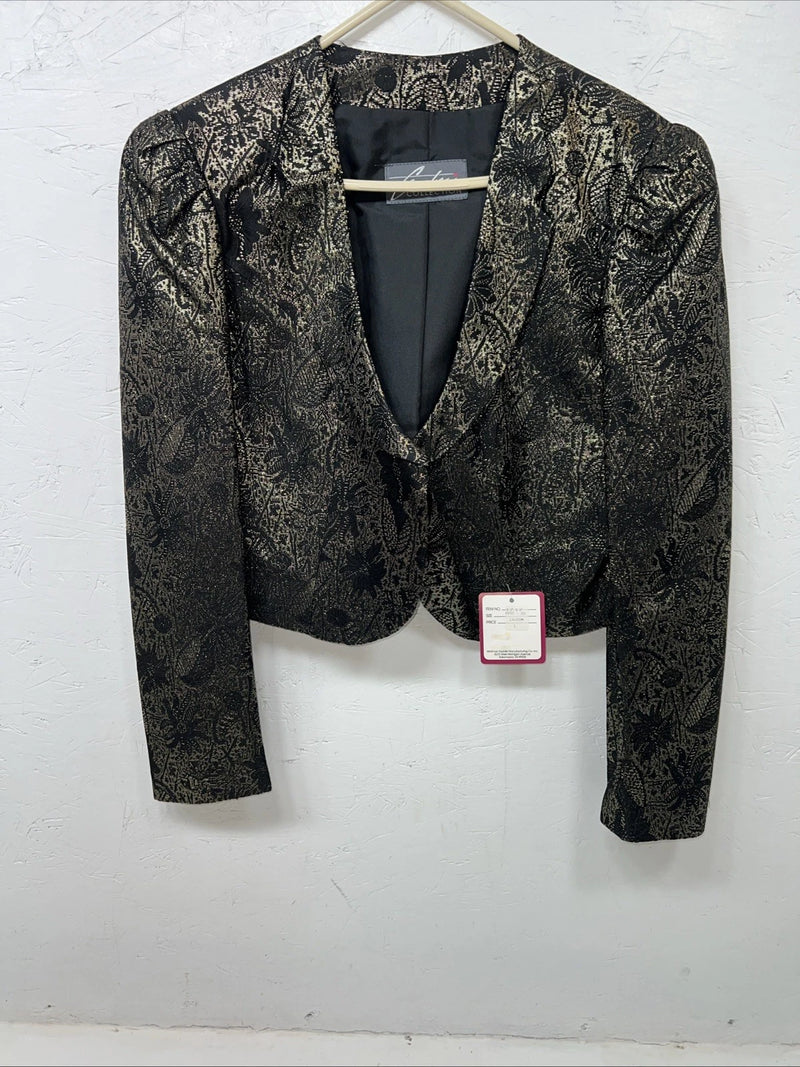 New Women’s Whitman Gold Long Sleeve Show Jacket Large #1717 UU-47