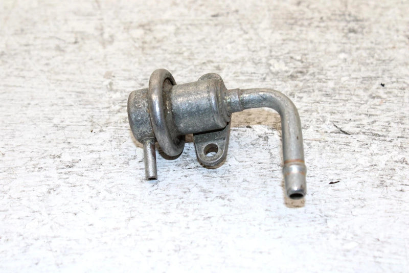 1994 Polaris Classic Touring Oem Fuel Regulator 3084351 SP55