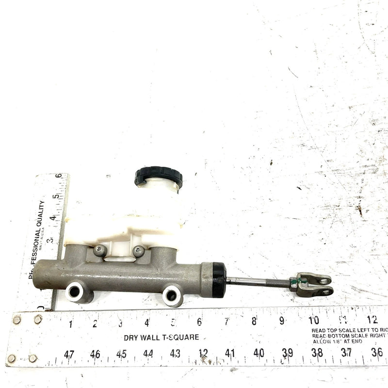 2015 Polaris Ranger 570 4x4 Full Size OEM Brake Master Cylinder 2204117 XP10.1