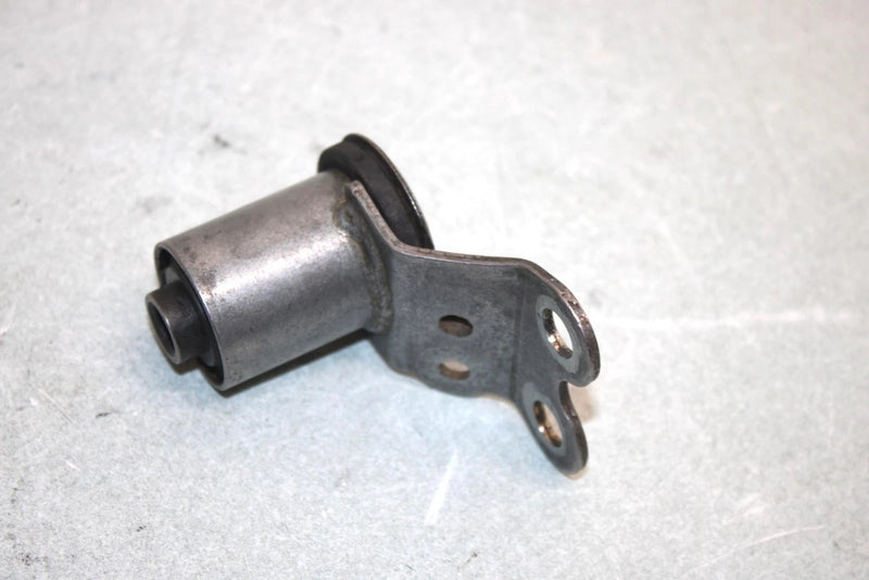 03 Yamaha  Kodiak 450 Awd Oem Engine Mount Stay 5ND-F1316-00-00 AY44