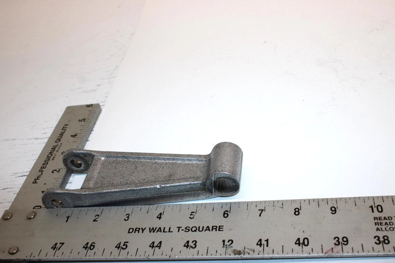 1994 Yamaha Vmax 600 Oem Lower Steering Arm 8AB-2382F-00-00 SY25