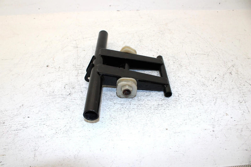 1989 Yamaha Phazer Oem Rear Suspension Arm 8V0-47332-00-00 SY13