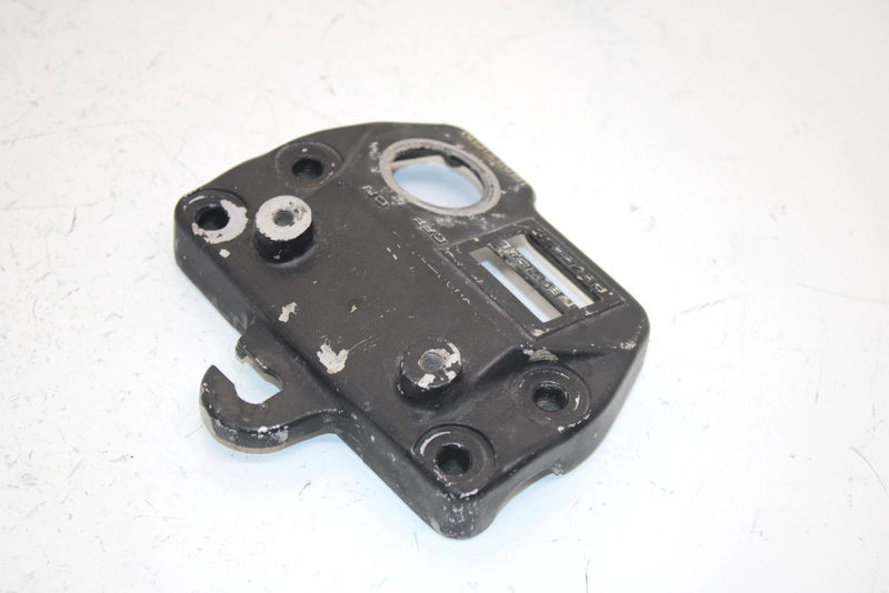 86 Honda Fourtrax  Trx125 A Oem Handlebar Holder 53131-VM6-680 AH16