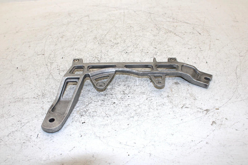 2013 Polaris 600 Rush Pro R Oem Exhaust Muffler Mount 1017804 SP29