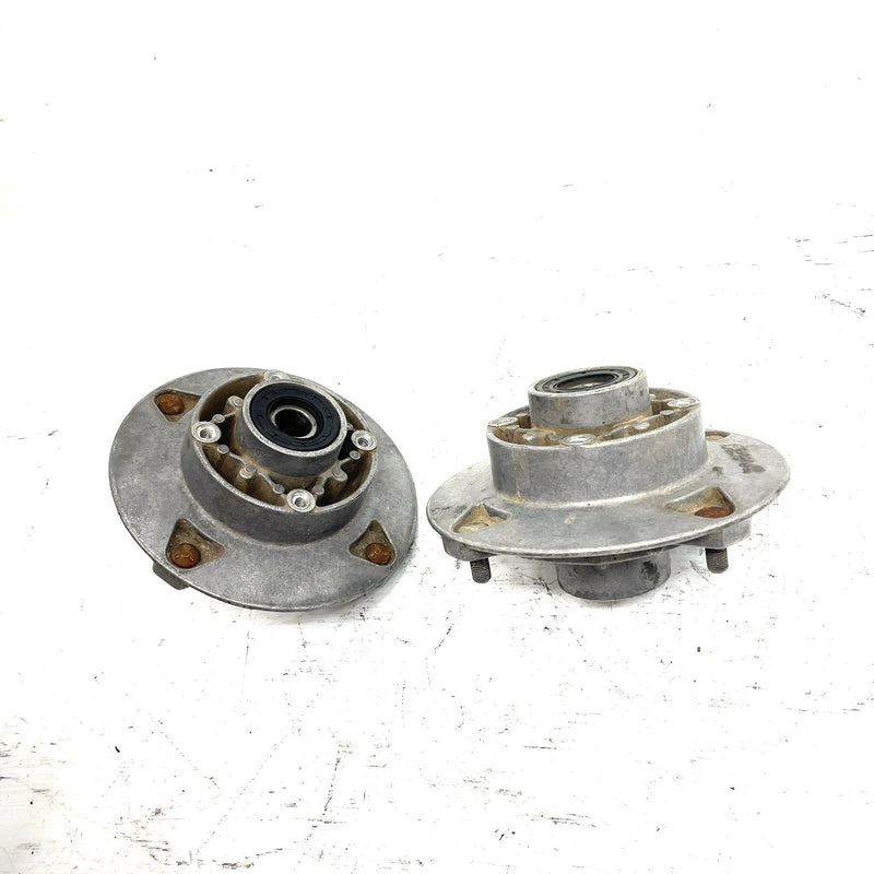 null Polaris Trail Blazer 250 ES OEM Front Wheel Hub Pair 1520453 AP236