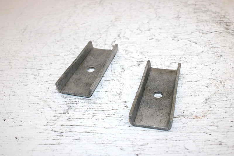 1999 Polaris 500 Xc Oem Ski Retainer Rubber Pair 5243127 5243824 SP28