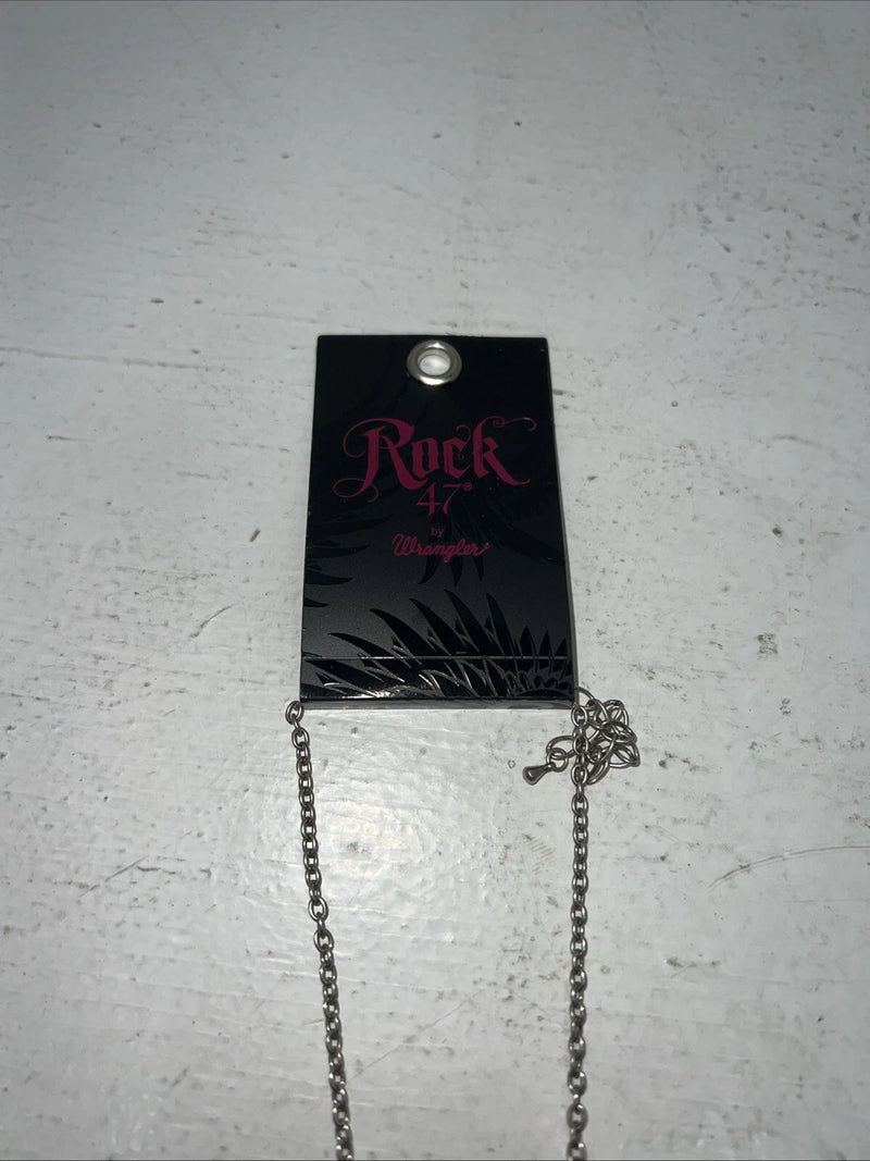 New Women’s Rock 47 Silver Chain Rectangle Necklace. NC2403R47 A-87