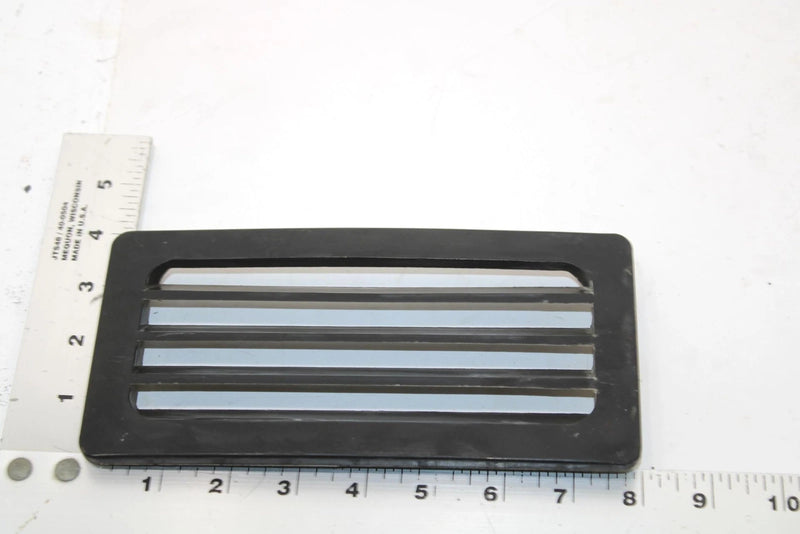 1988 Yamaha Srv Oem Front Center Hood Louver 8L9-77109-00-00 SY62