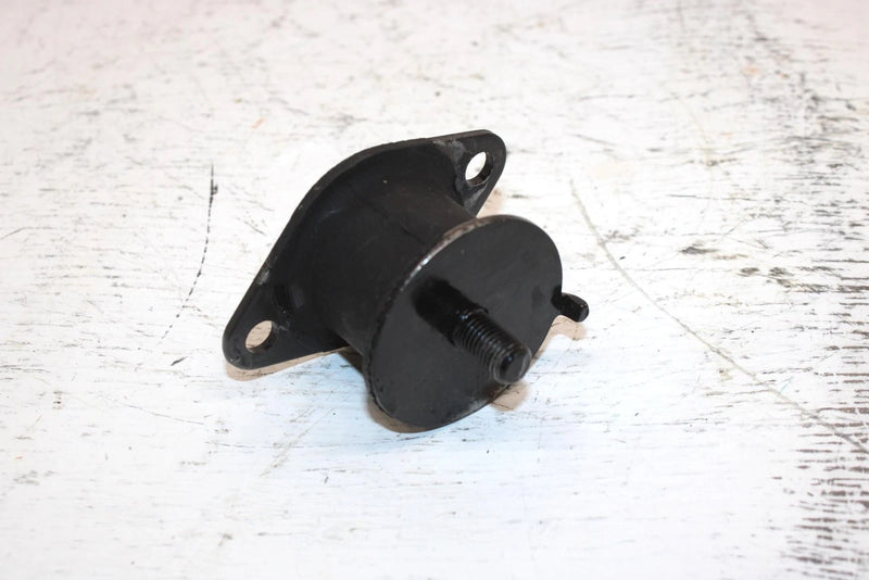 1989 Yamaha Inviter Oem Rear Engine Mount Dampner 81E-21485-00-00 SY17