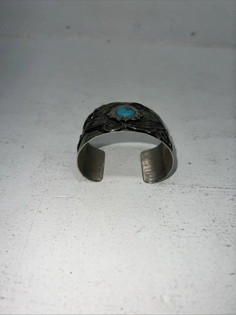 New Women’s Montana Silversmiths Silver Scroll Turquoise Bracelet. BC1225 A-62